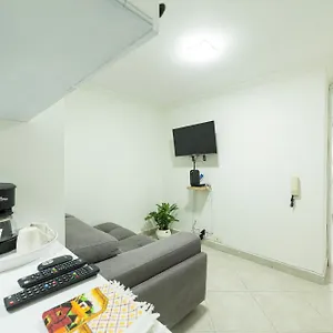Apartamento Encantador Loft En Con Parking 306, Medellín